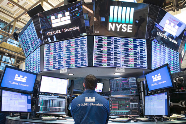 市场上大量抛售美元会怎样,交易者现状最新消息