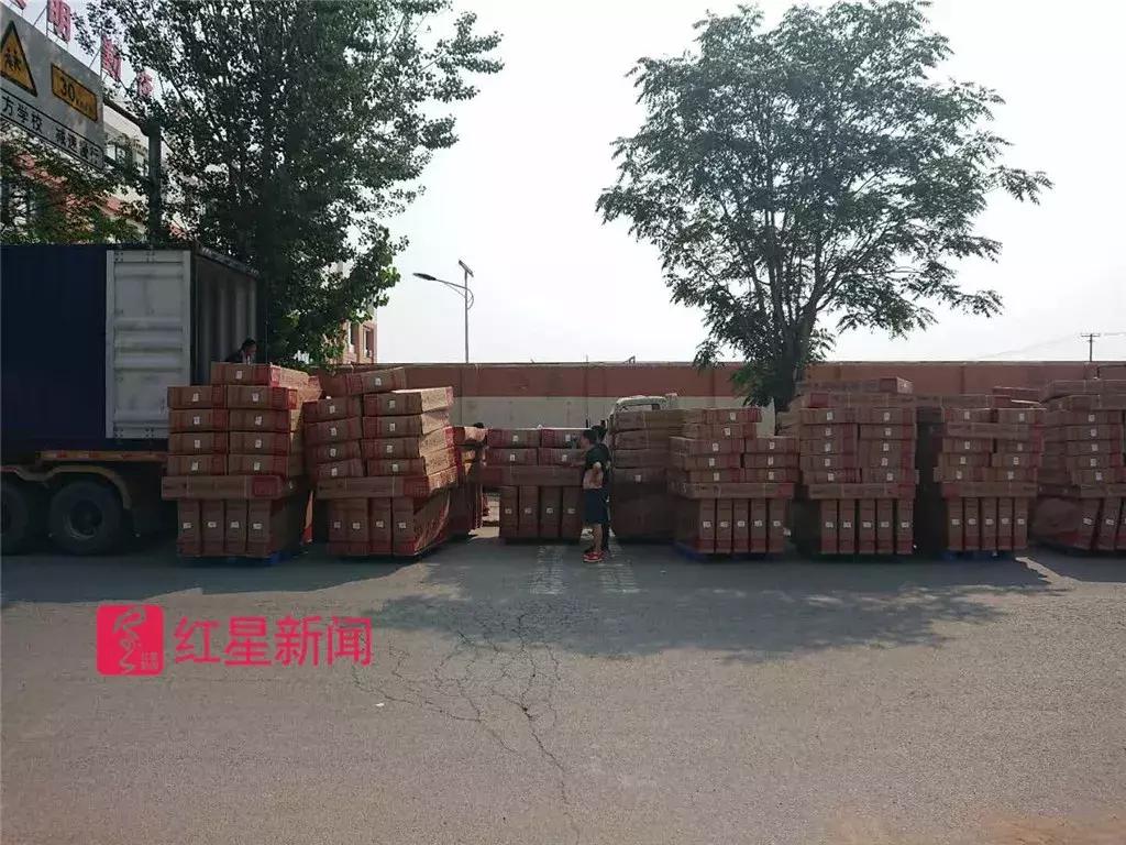 共享单车狂风刮过,“自行车第一镇”这个夏天有点凉