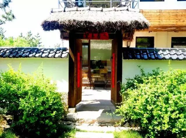 这是一家被称为“山东首家精品民宿”,等你一起邂逅青岛最美山居