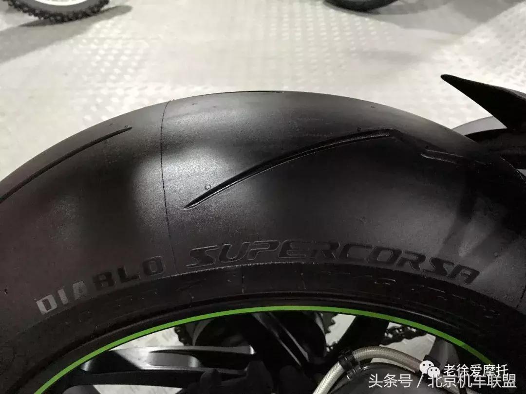 2024川崎zx10rr发布大图,川崎zx-10r2024款极速测试