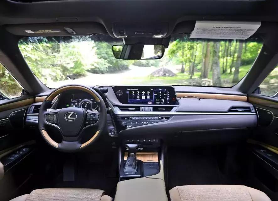 放弃奥迪a6选择雷克萨斯es300h,放弃大众cc买奥迪a4l