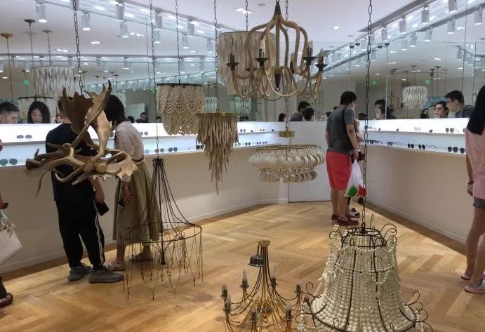 火遍全宇宙的GM墨镜，大v其实没有你想象的那么贵！