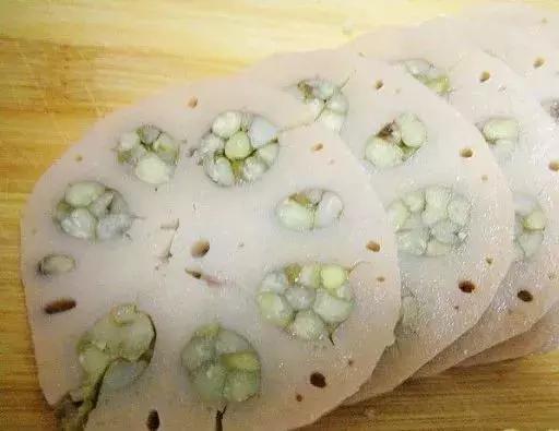 炎热夏天一定少不了喝一碗绿豆汤,教你五分钟煮出绿豆汤夏天解暑