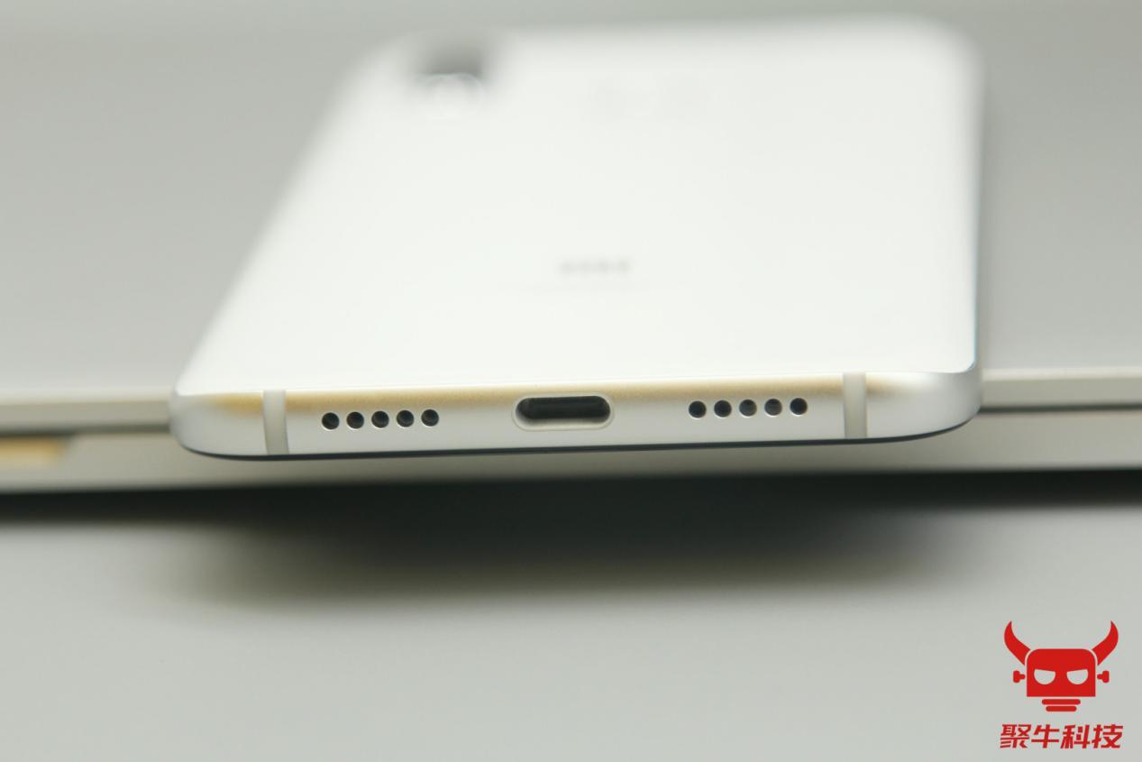 其貌不扬但性能强大的手机,性能强悍却非常丑的手机