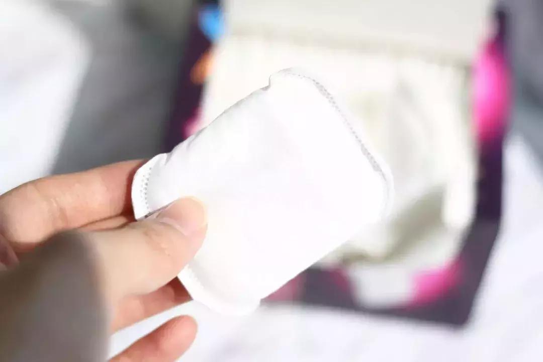 一秒祛黑头粉刺痘痘,十秒去黑头的护肤品