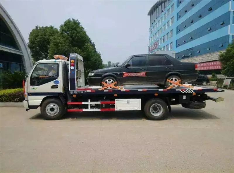 车子彻底没油了怎么显示,车子彻底没油发动机有没有反应