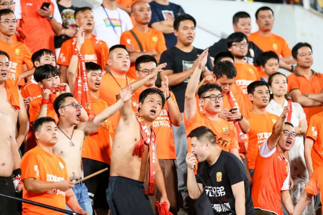 中甲卓尔首战上海申鑫的视频,武汉卓尔对战上海申鑫