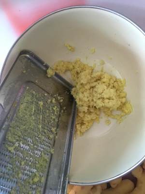 养生三伏天更要多疏通经络,三伏天怎么调理身体排湿