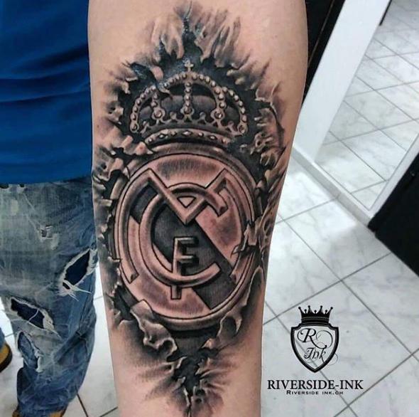 关于足球纹身图案大全,与足球有关的纹身