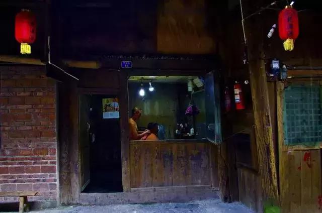 离乐山比较近的风景区,离乐山最近的古镇