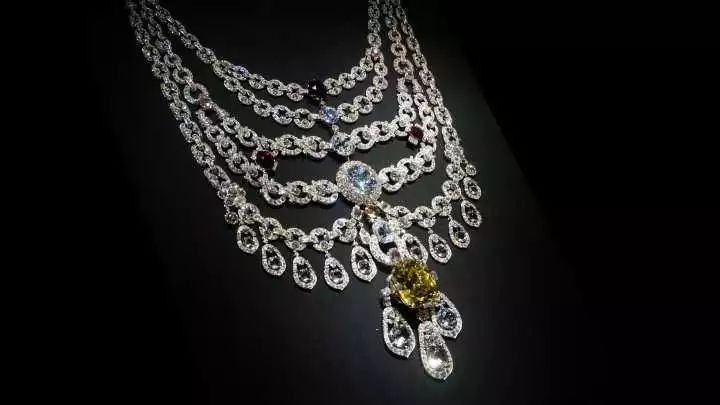 卡地亚为何比蒂芙尼贵,卡地亚tiffany哪个贵