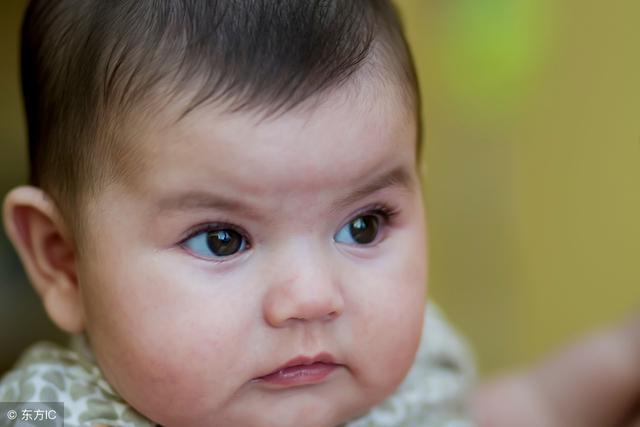 用什么给宝宝洗澡去湿疹,用什么东西洗澡可以治湿疹