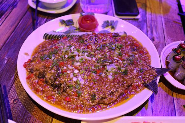 当音乐邂逅烧烤,慢节奏音乐烤吧