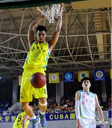 放弃称霸野球场，省实余文乐要当中国的史蒂文斯