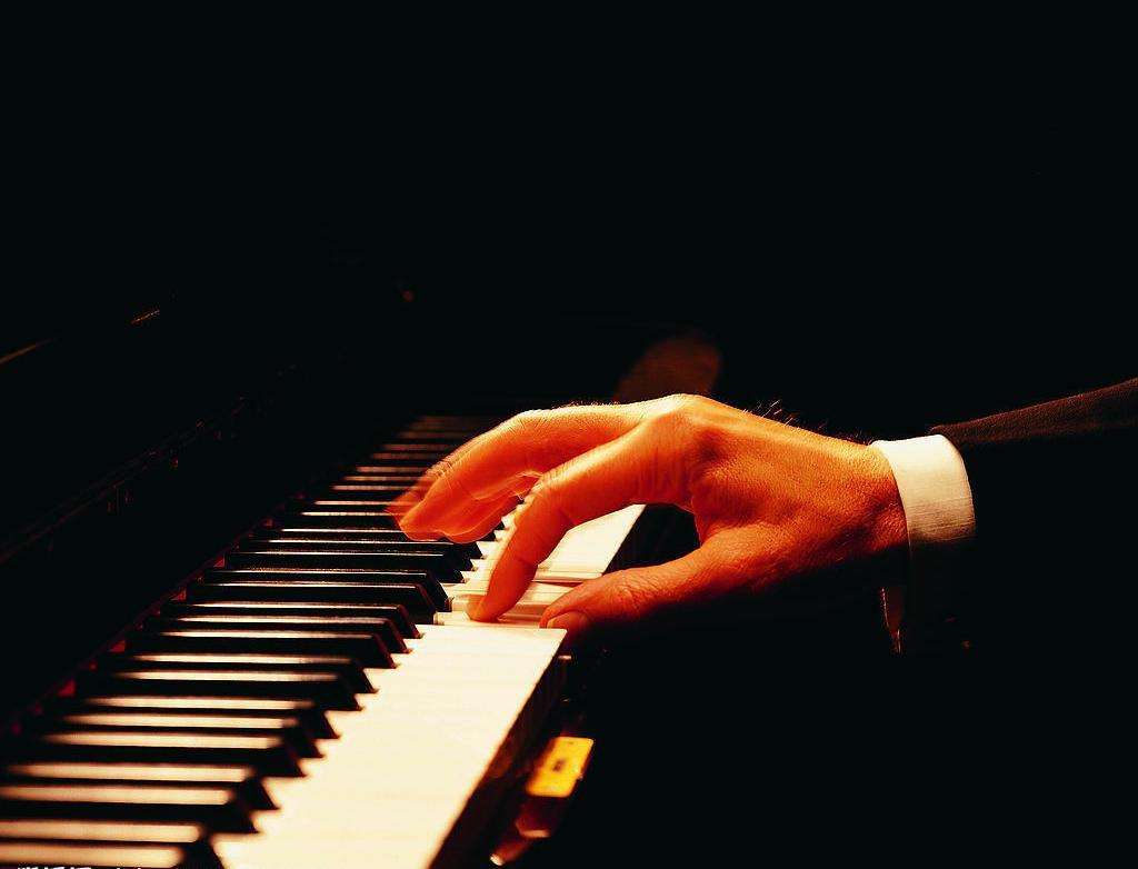 钢琴调律工作揭秘,哪里找靠谱的钢琴调律