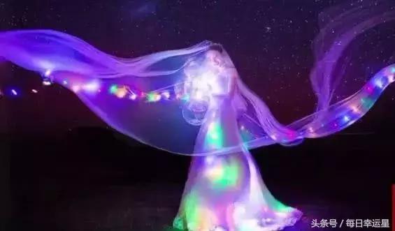 十二星座各自代表的创意婚纱，天秤座的温情似火，白羊座是冰山！