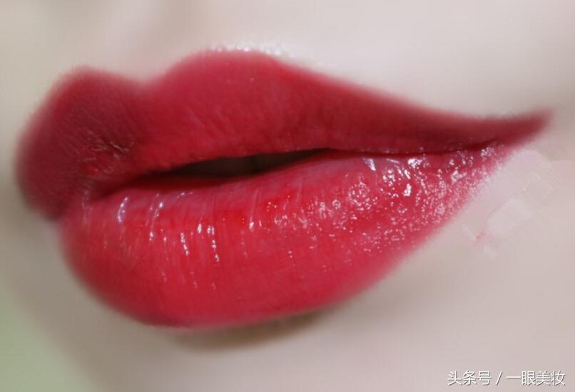 圣罗兰限定圆管92,圣罗兰圆管滋润口红29