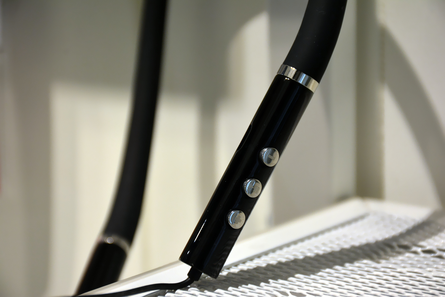 高品质运动耳机畅享动感音乐,运动耳机听歌测评