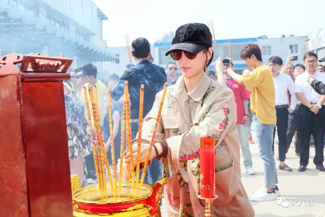 黄圣依主演的电影代号反抗,安迪喜欢包奕凡