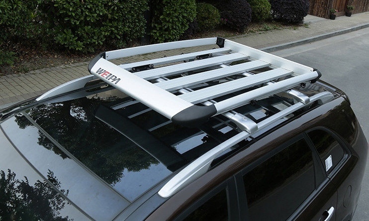 车顶行李箱不能超过多少违规,车顶行李架放多长不被交警罚款