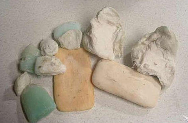 肥皂头倒进马桶堵了怎么办,把肥皂丢进马桶好不好