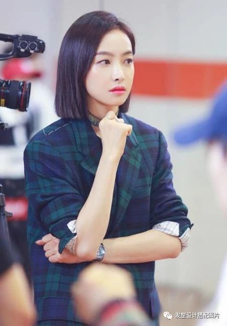 学生头发型图片女短发最流行,短发波波头最新减龄卷发