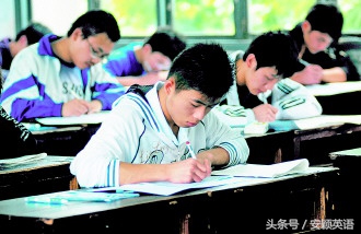 八年级上册人教版英语单元复习,8单元英语八年级上册知识整理