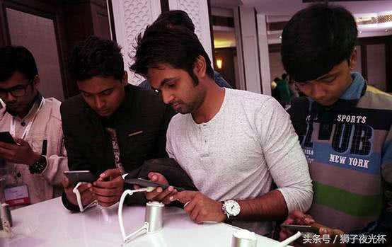 印度医疗令中国人向往，但印度人民却在大力追捧中国产品？