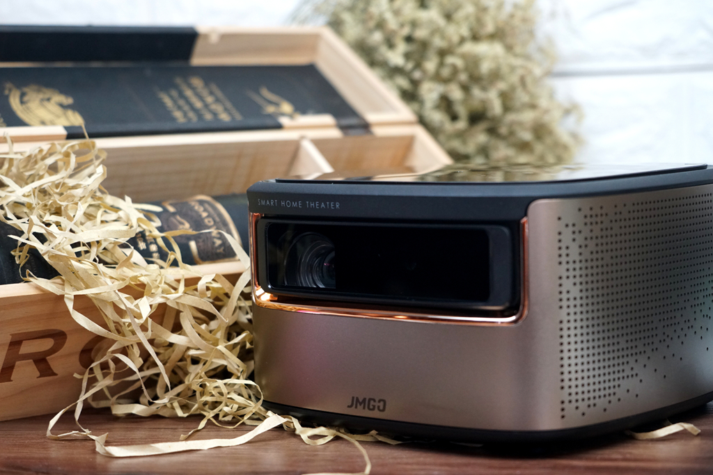 坚果v9动态对比度,坚果v9最新视频