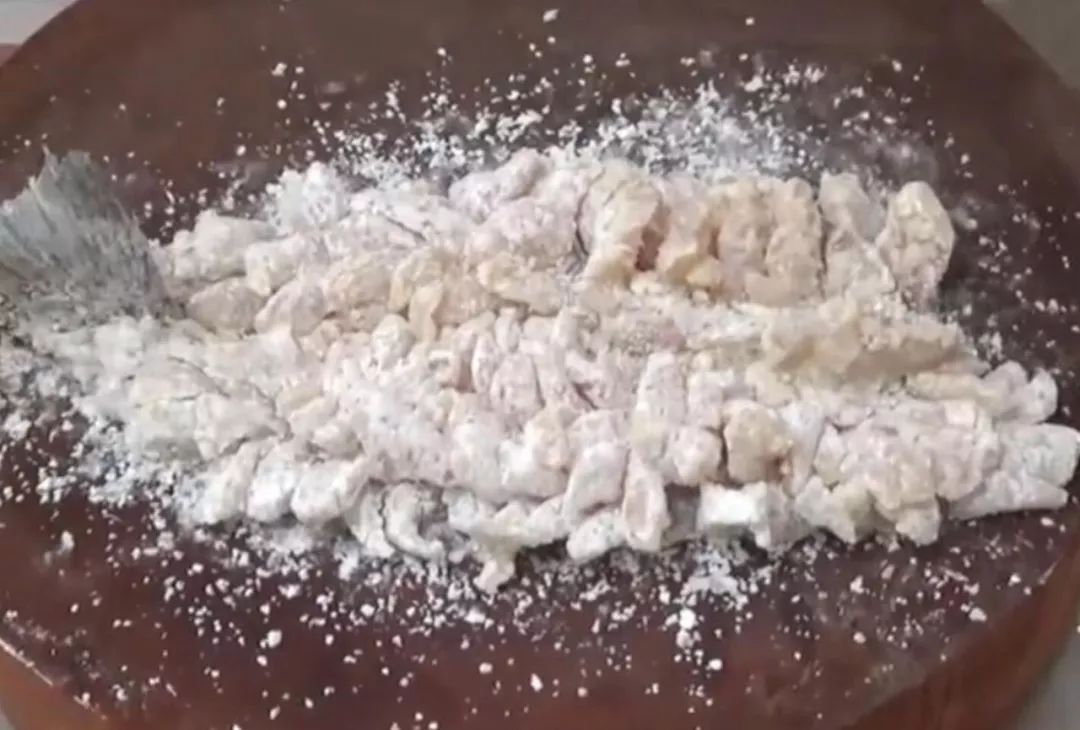 松鼠鱼的正宗做法,松鼠鱼的真正做法专业厨师教你做