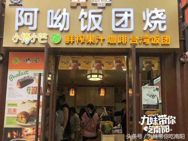 和心爱的人窝在家里,和心爱的人一起住民宿