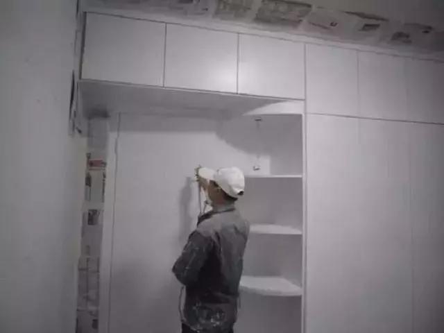 衣柜喷漆好还是免漆板好,衣柜免漆板好还是喷漆的好