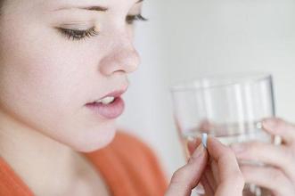 卵巢早衰的人会有更年期吗,卵巢早衰和更年期是一回事吗