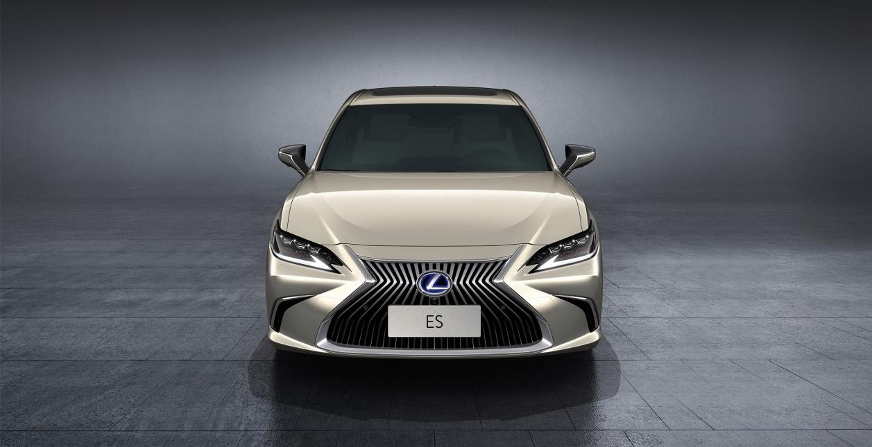 雷克萨斯es和凯美瑞的8at一样吗,雷克萨斯es300和凯美瑞2.5