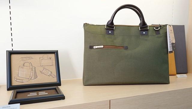 画廊般的Moshi专卖店-买3C周边购物体验