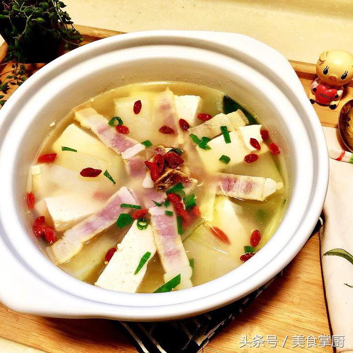 女生来大姨妈饭怎么吃,女生来大姨妈吃什么开胃