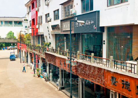 景德镇瓷器生意为何如此惨淡,景德镇陶瓷行业现状怎么样