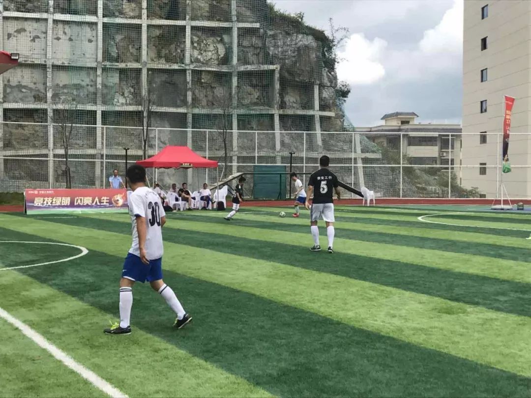 萌叔金鸡奖,萌叔拿奖