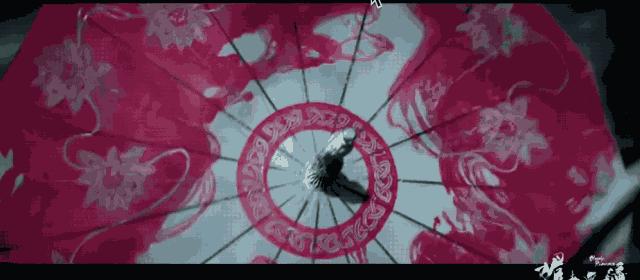 18禁小黄文拍成网剧,剧情神还原,《媚者无疆》堪称黑莲花宝典