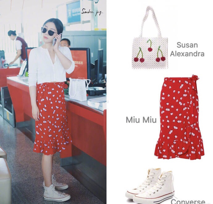 明星机场照穿衣搭配,明星冬季机场穿衣搭配