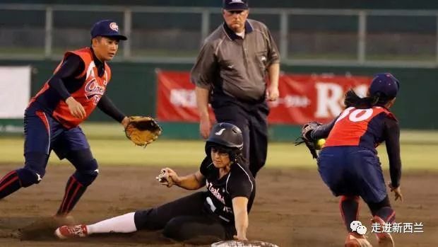 涓浗浜哄湪鏂拌タ鍏拌娴锋氮鍗疯蛋,鏂拌タ鍏颁汉鎬庝箞鏍蜂簡