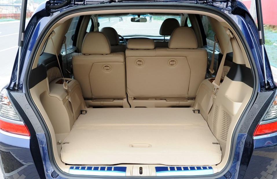 奥德赛mpv老款,2万想买10年本田奥德赛七座mpv