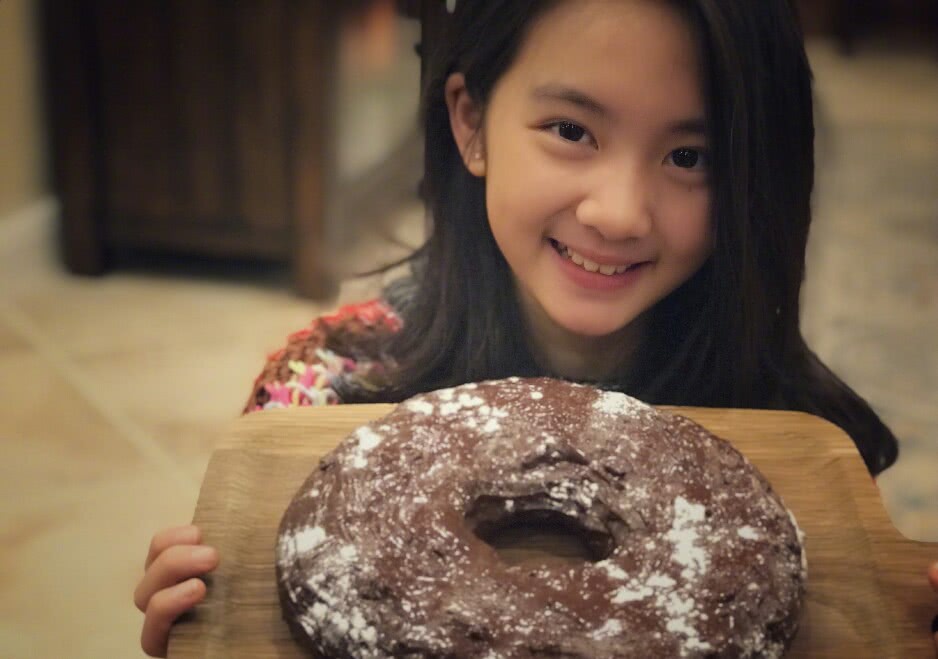 多多和双胞胎合照,多多和妹妹视频