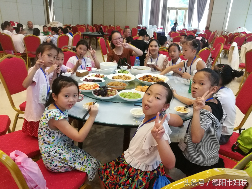 爱在木兰溪关爱青少年公益夏令营,爱在阳光下夏令营开营