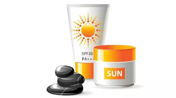 手晒黑怎么快速白回来,晒黑后怎么快点白回来