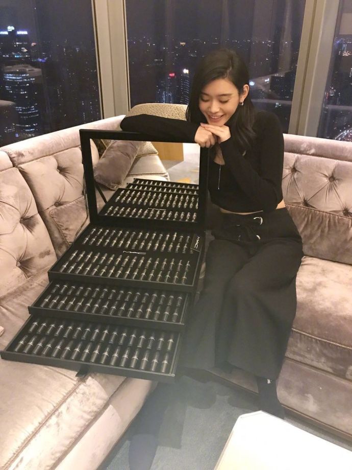 七夕送什么化妆品礼物给女朋友,彩妆礼盒七夕礼物