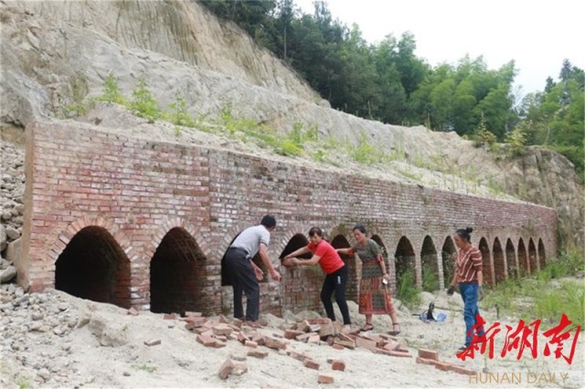 湖南岳阳丧葬习俗全过程,岳阳县毛田镇丧葬视频直播间