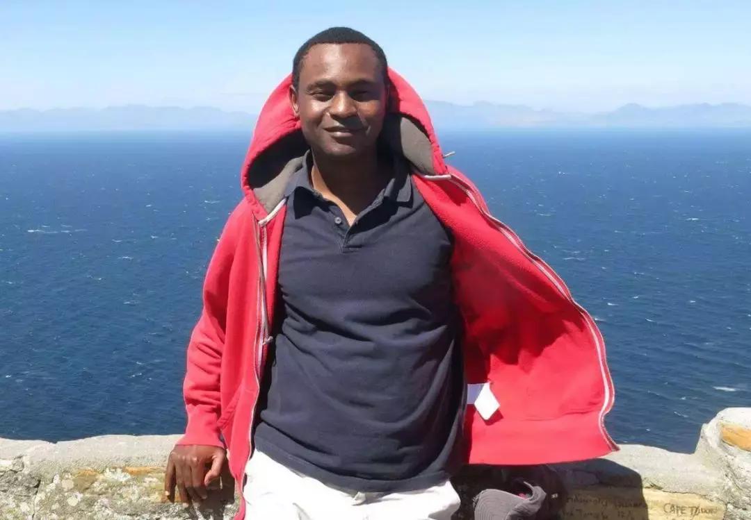 非洲小哥自述：麻省理工毕业后，马云激励我在老家创办两家公司