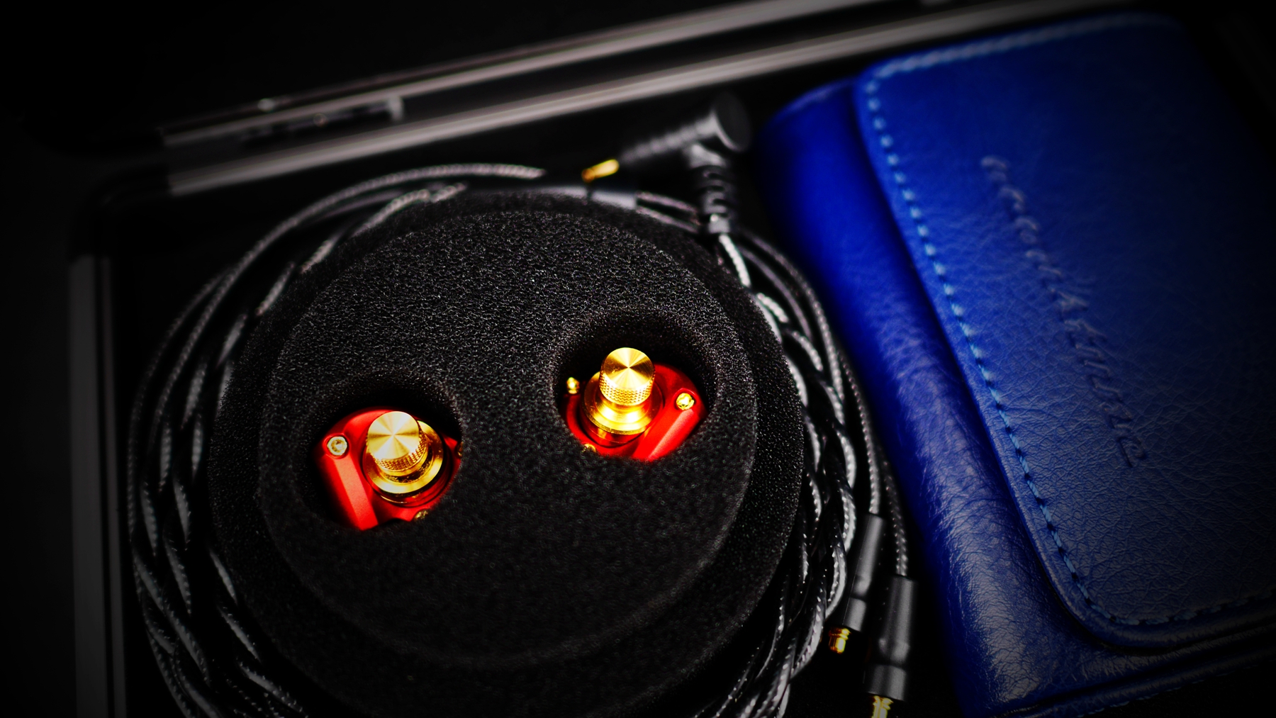 钢铁侠轰炸机——AcoustuneHS1551CU林氏评测