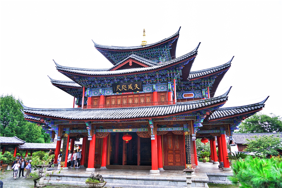 震撼丽江古城木府,丽江古城大观园木府